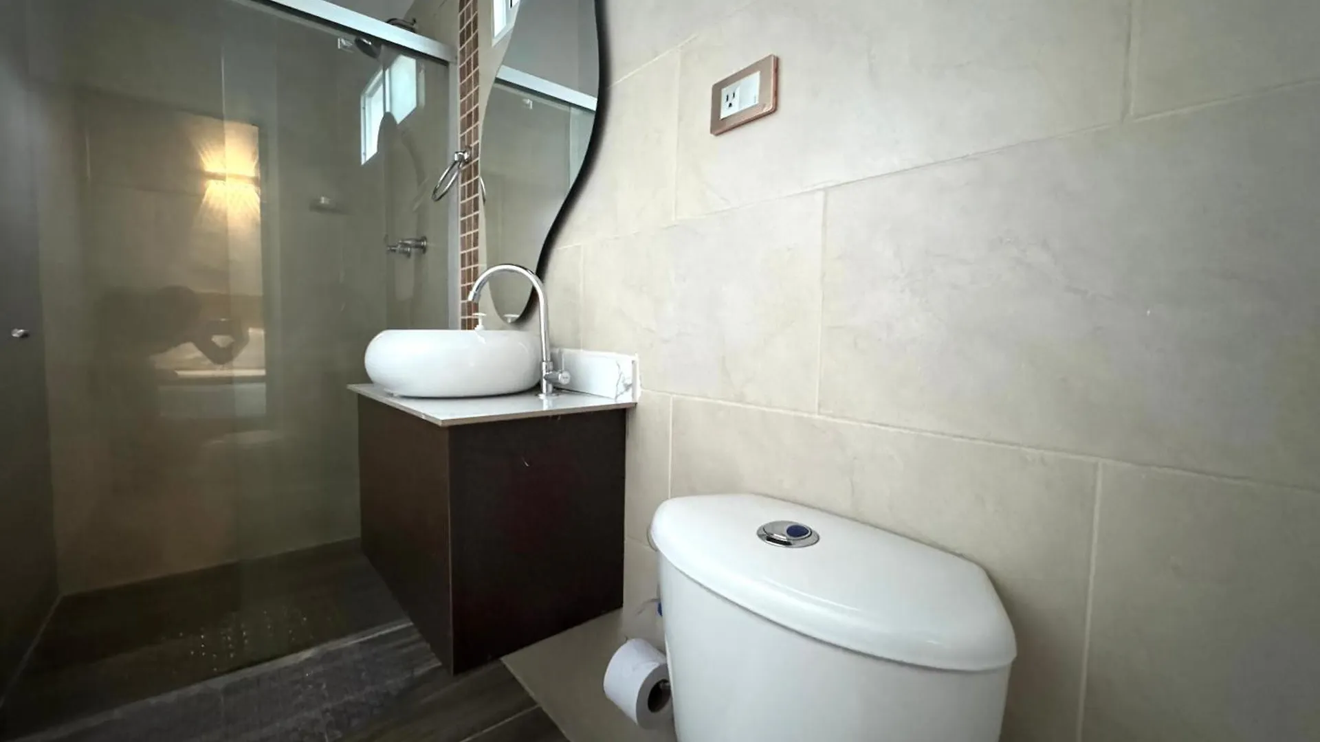 Casa Laureles Medellin Apartment Colombia