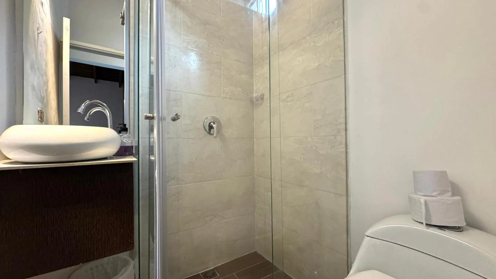 Casa Laureles Medellin Apartment